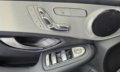 Mercedes-Benz GLC-Class 2018, 71408 км, за 16738.87 USD - фото 30