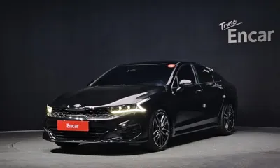 Kia K5 · 2020 год