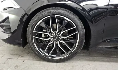 Kia K5 2020, 70491 км, за 10921.14 USD
