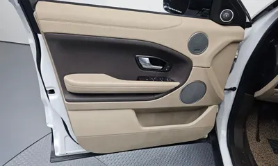 Land Rover Range Rover Evoque 2018, 107334 км, за 8500.72 USD - фото 24