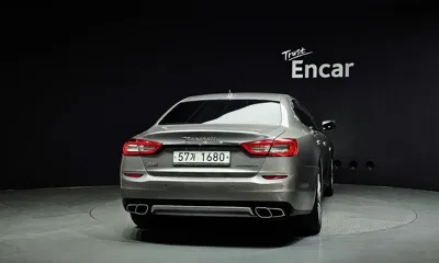 Maserati Quattroporte 2016, 72679 км, за 17728.58 USD