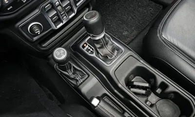 Jeep Wrangler 2021, 108534 км, за 23323.42 USD - фото 9