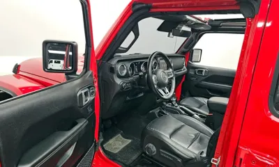 Jeep Wrangler 2021, 108534 км, за 23323.42 USD - фото 10