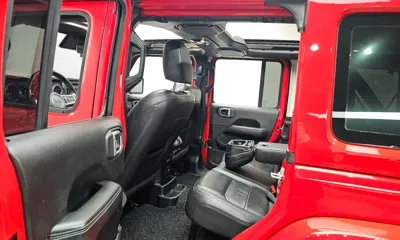Jeep Wrangler 2021, 108534 км, за 23323.42 USD - фото 11