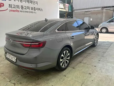 Renault-KoreaSamsung SM6 2023, 106068 км, за 7469.6 USD