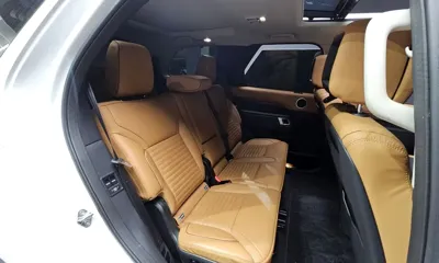 Land Rover Discovery 2018, 123511 км, за 17657.87 USD - фото 11