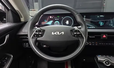Kia EV6 2022, 54753 км, за 18498.1 USD - фото 13