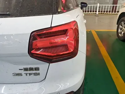 Audi Q2L 2021, 98900 км, за 10873.83 USD - фото 8