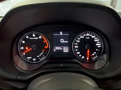 Audi Q2L 2021, 98900 км, за 10873.83 USD - фото 12
