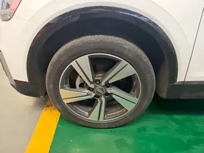 Audi Q2L 2021, 98900 км, за 10873.83 USD - фото 23