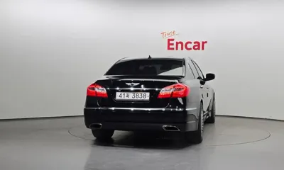 Hyundai Genesis 2012, 196654 км, за 2364.69 USD