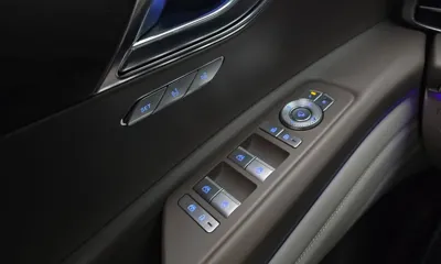 Genesis GV80 2022, 93802 км, за 30129.97 USD - фото 28