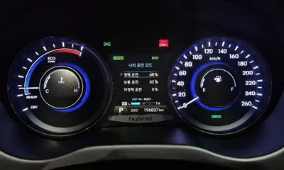 Hyundai Grandeur 2014, 196837 км, за 3678.4 USD - фото 8