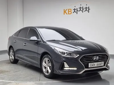 Hyundai Sonata 2018, 125000 км, за 7345.77 USD