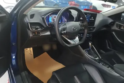 Hyundai Lafesta 2019, 86800 км, за 8759 USD - фото 12
