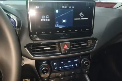 Hyundai Lafesta 2019, 86800 км, за 8759 USD - фото 15