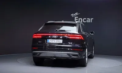Audi Q8 2021, 62880 км, за 36291.36 USD