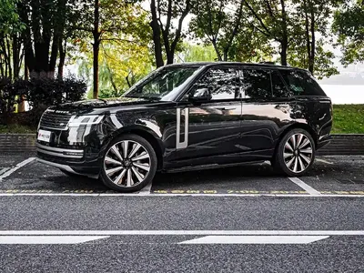Land Rover Range Rover · 2024 год