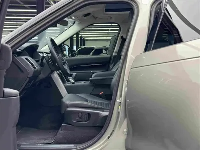 Land Rover Discovery 2024, 52200 км, за 56216.79 USD - фото 6