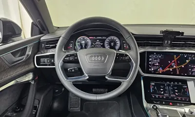 Audi A7 2025, 9158 км, за 51726.4 USD - фото 13