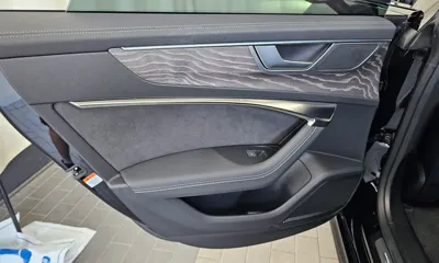 Audi A7 2025, 9158 км, за 51726.4 USD - фото 25