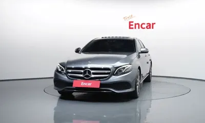 Mercedes-Benz E-Class 2019, 56930 км, за 15557.31 USD