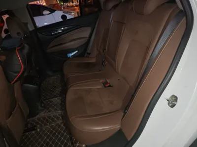 Buick Regal 2019, 48200 км, за 8610 USD - фото 18