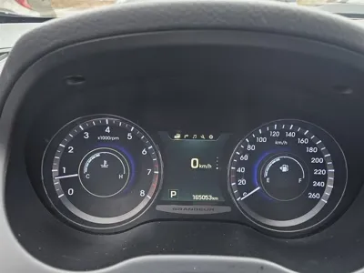 Hyundai Grandeur 2016, 165053 км, за 5120.13 USD - фото 7