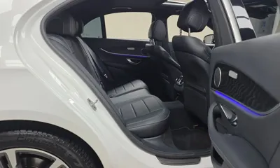 Mercedes-Benz E-Class 2023, 38003 км, за 25928.84 USD - фото 11