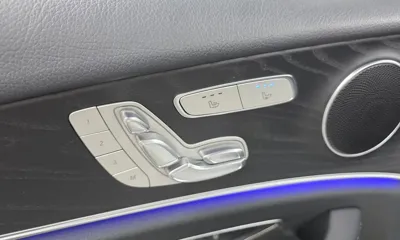 Mercedes-Benz E-Class 2023, 38003 км, за 25928.84 USD - фото 20