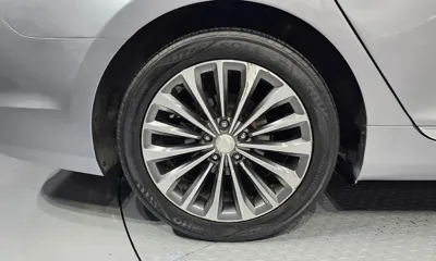 Hyundai Grandeur 2014, 143654 км, за 4296.67 USD