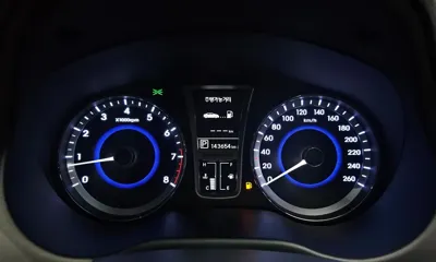 Hyundai Grandeur 2014, 143654 км, за 4266.77 USD - фото 8