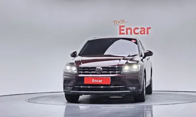 Volkswagen Tiguan 2018, 105939 км, за 12143.89 USD