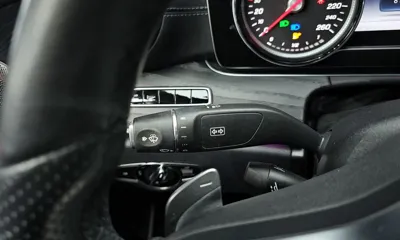 Mercedes-Benz E-Class 2019, 81174 км, за 15302.46 USD - фото 30