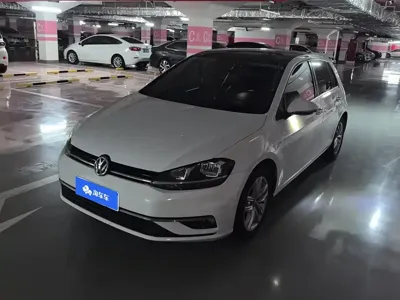 Volkswagen Golf · 2018 год