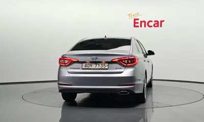 Hyundai Sonata 2015, 54355 км, за 5993.49 USD