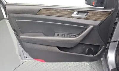 Hyundai Sonata 2015, 54355 км, за 5993.49 USD - фото 24