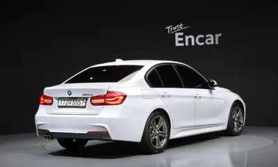 BMW 3-Series 2018, 99067 км, за 12176.85 USD