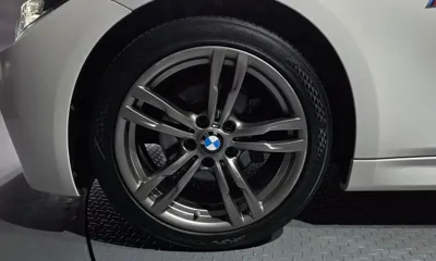 BMW 3-Series 2018, 99067 км, за 12176.85 USD