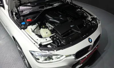 BMW 3-Series 2018, 99067 км, за 12176.85 USD - фото 6