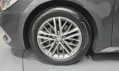 Hyundai Grandeur 2019, 40706 км, за 11093.61 USD