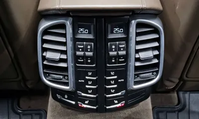 Porsche Cayenne 2014, 141753 км, за 12884.04 USD - фото 20