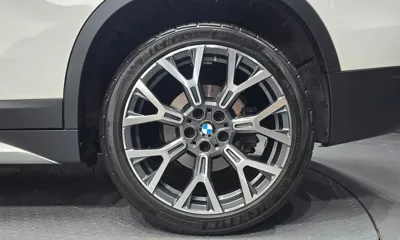 BMW X1 2022, 54925 км, за 15688.59 USD - фото 21