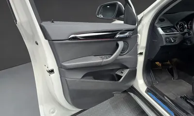 BMW X1 2022, 54925 км, за 15688.59 USD - фото 24