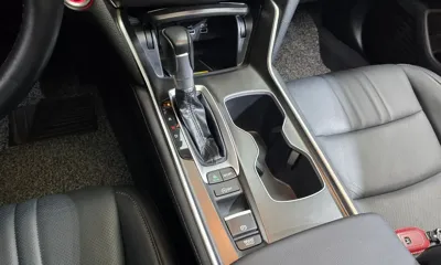 Honda Accord 2021, 47145 км, за 15423.83 USD - фото 9