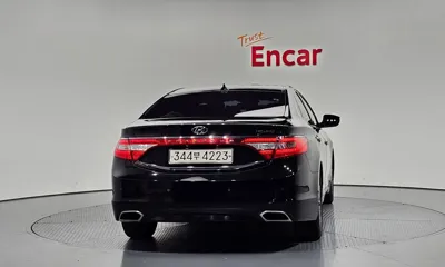 Hyundai Grandeur 2016, 145248 км, за 5629.98 USD