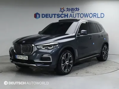 BMW X5 · 2021 год