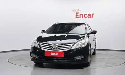 Hyundai Grandeur 2011, 174624 км, за 2340.24 USD