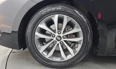 Hyundai Grandeur 2011, 174624 км, за 2340.24 USD