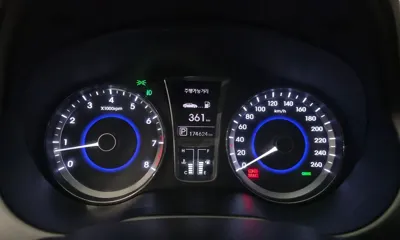 Hyundai Grandeur 2011, 174624 км, за 2340.24 USD - фото 8